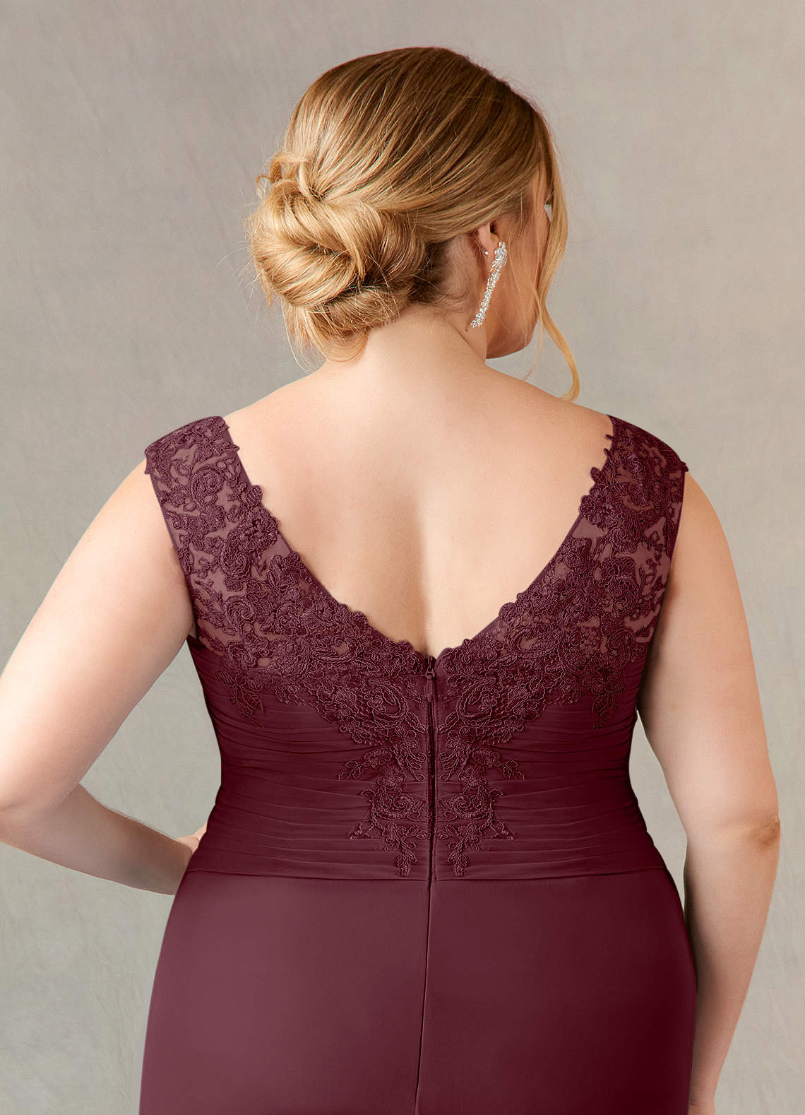 Cabernet A-Line Sweetheart Neckline Pleated Mesh Dress