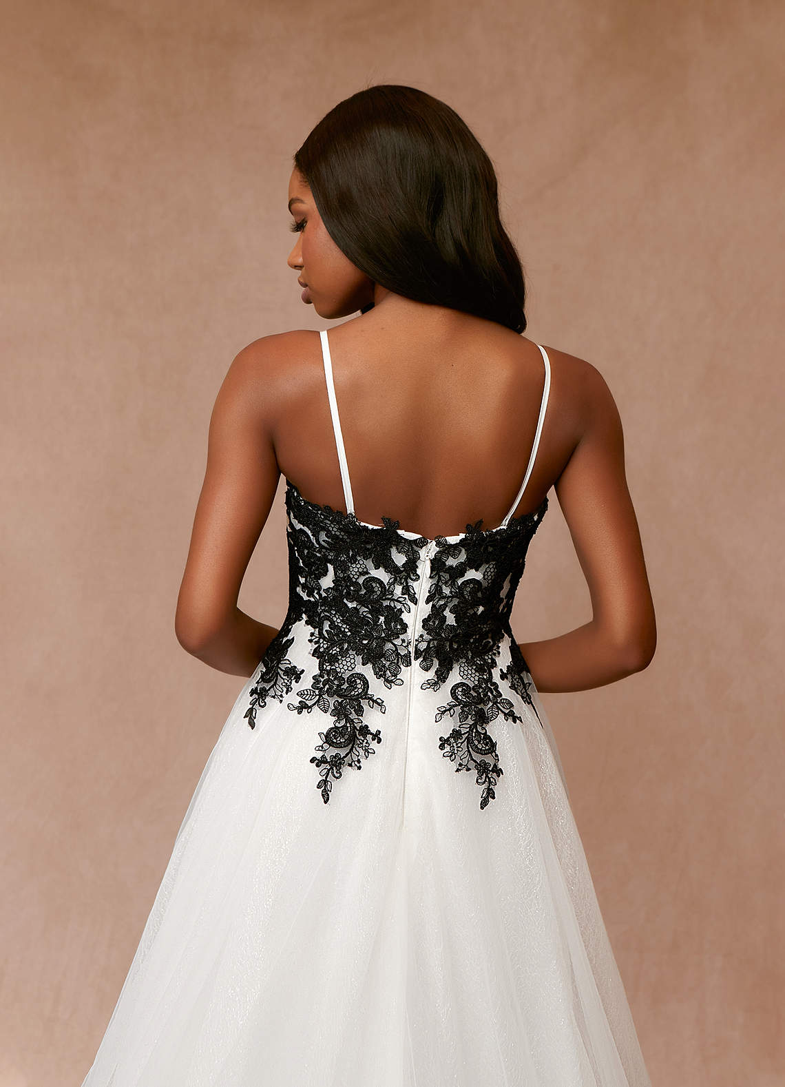Black Diamond White A-Line Lace Tulle Dress
