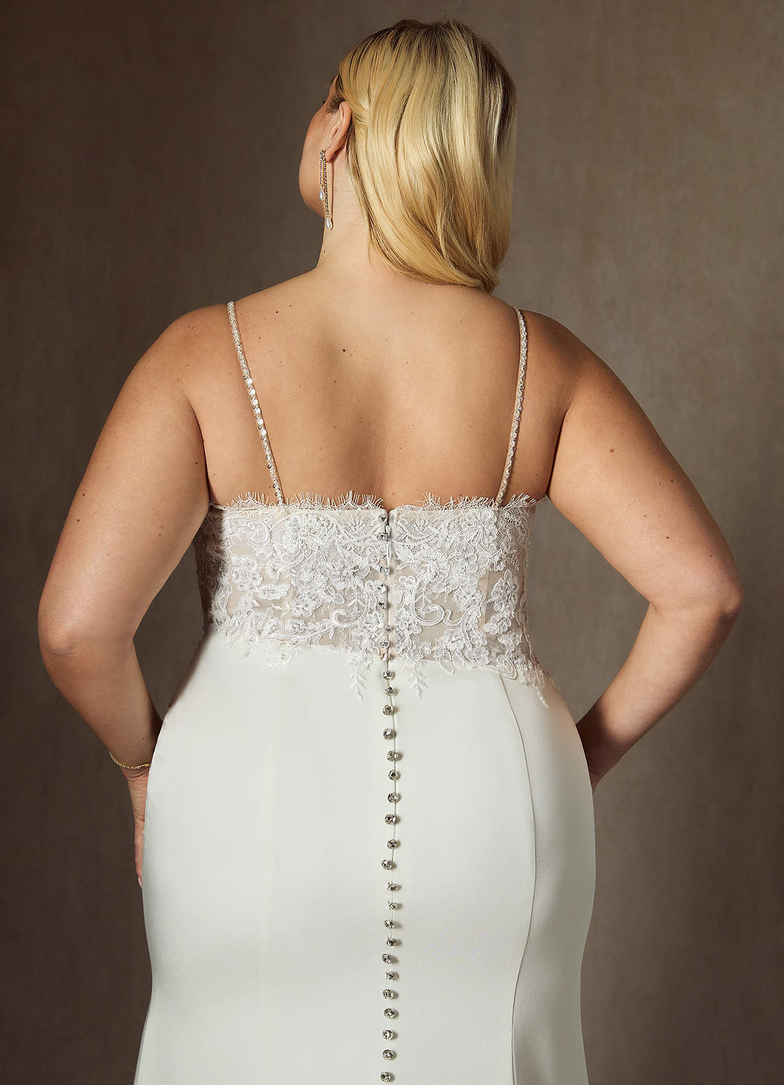 Diamond White Mermaid V-Neck Sequins Stretch Satin Dress