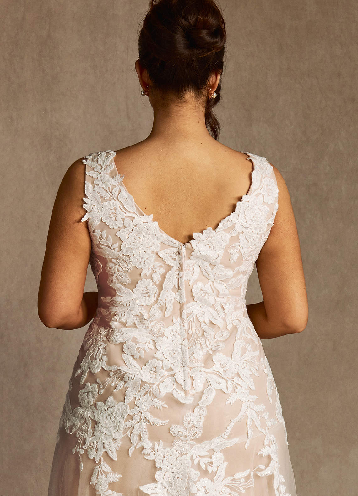 Diamond White Nude Sheath Sequins Tulle Dress