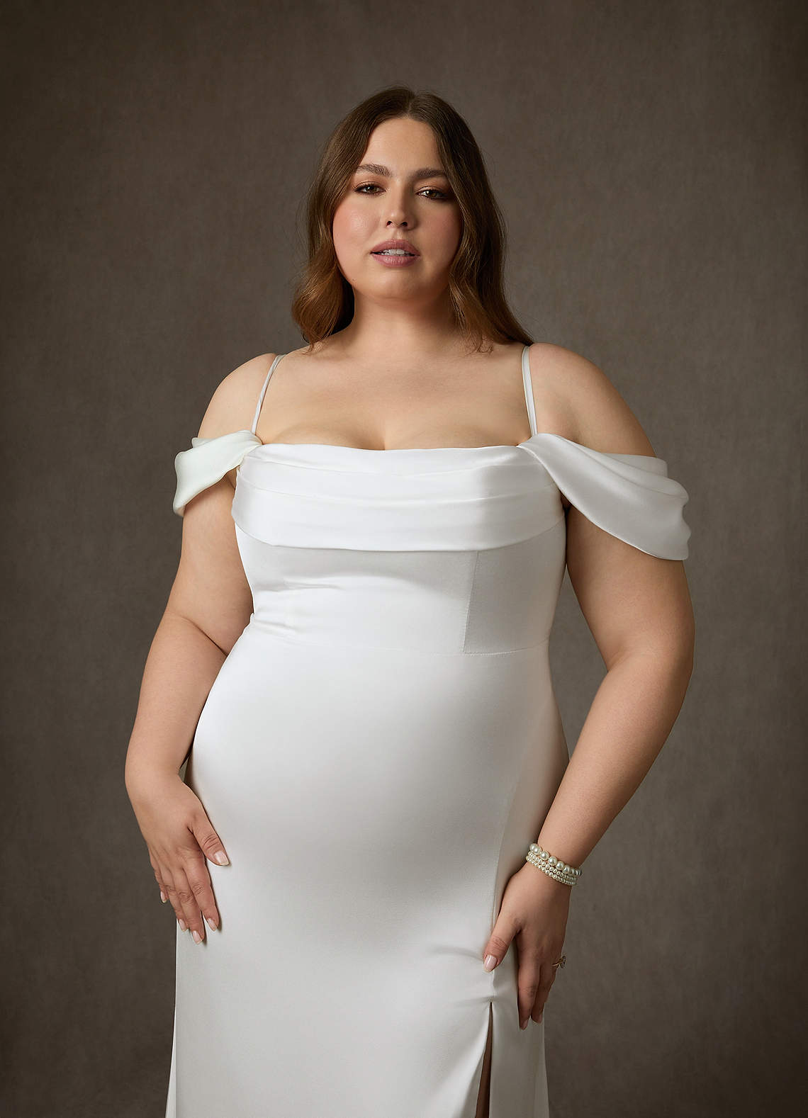 Diamond White Sheath Side Slit Stretch Satin Dress