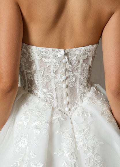 Diamond White Ball-Gown Strapless Lace Dress