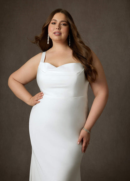 Diamond White Mermaid Crepe Back Satin Dress