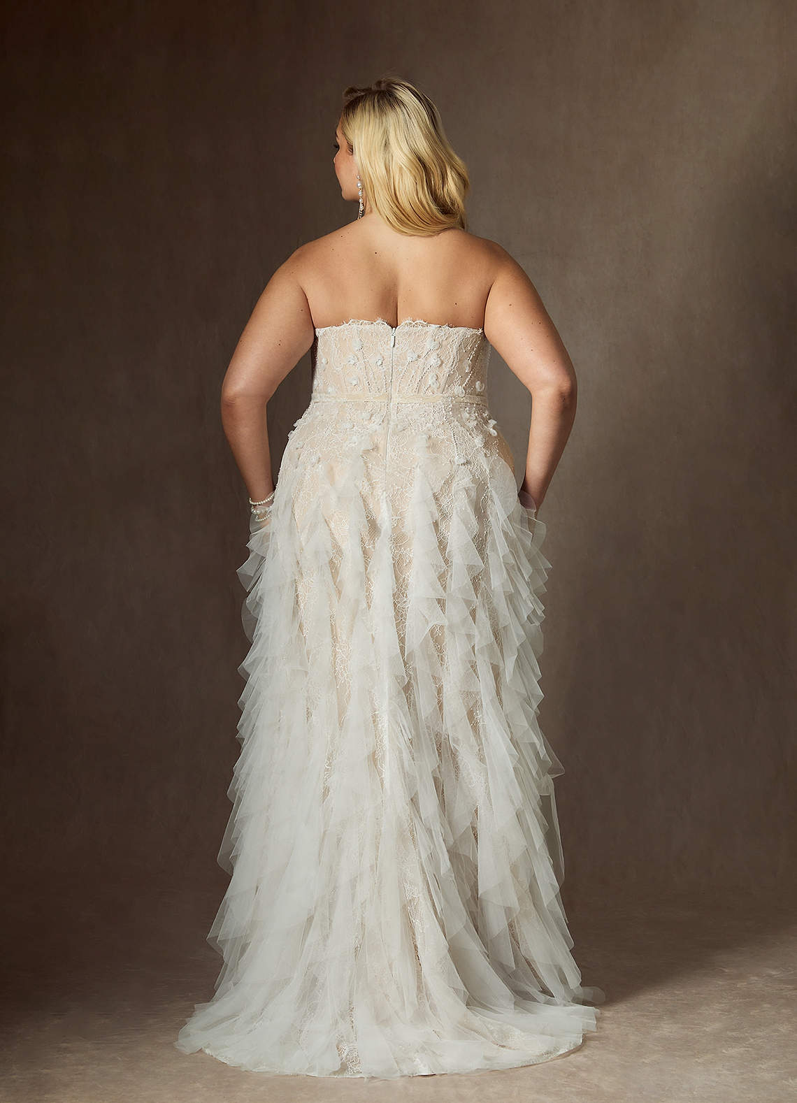 Diamond White Champagne Sheath Sequins Tulle Dress