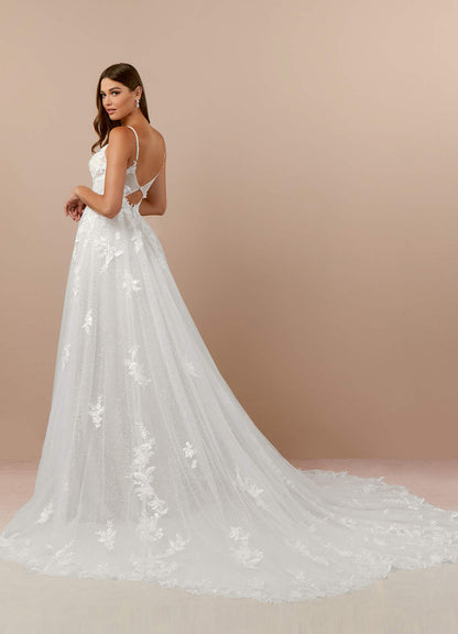 Diamond White A-Line V-Neck Lace Tulle Dress