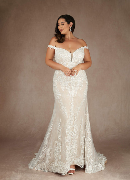 Diamond White Champagne Mermaid V-Neck Sequins Lace Dress