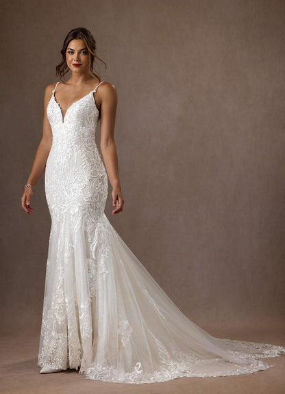 Diamond White Mermaid V-Neck Sequins Tulle Dress
