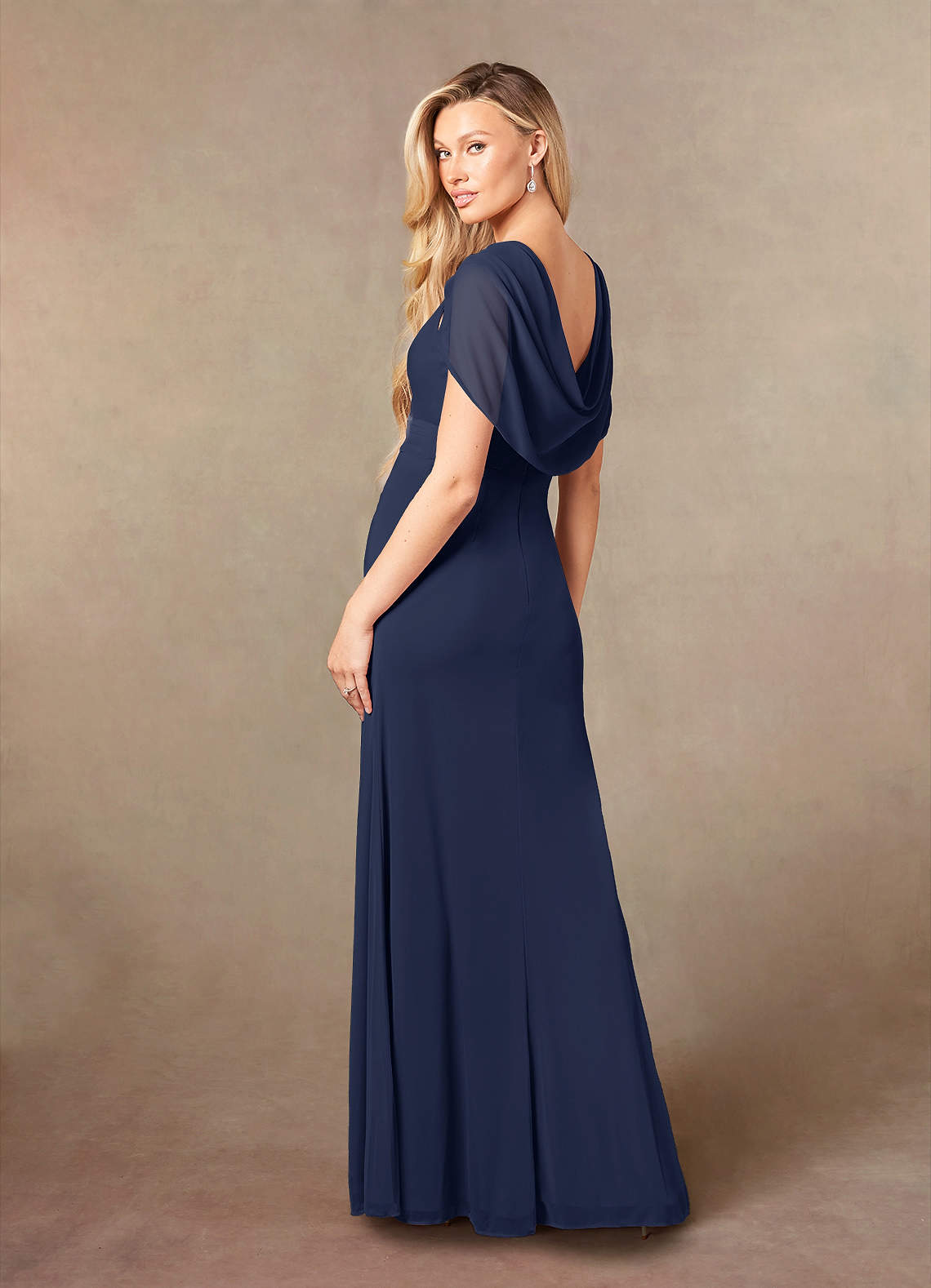 Dark Navy Mermaid V-Neck Pleated Mesh Dress