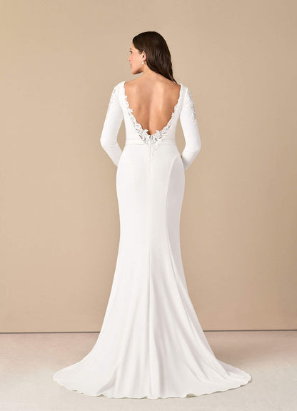 Diamond White Mermaid Scoop Sequins Stretch Crepe Dress
