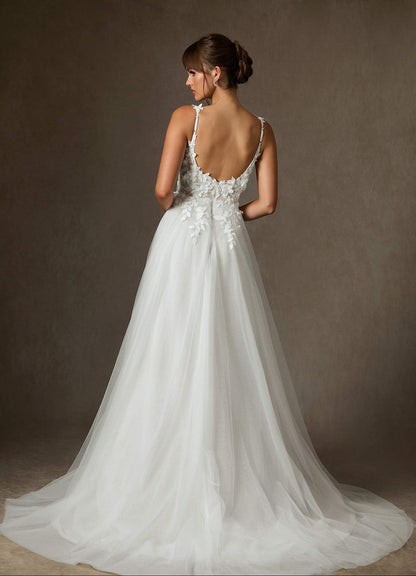 Diamond White Ball-Gown Lace Dress
