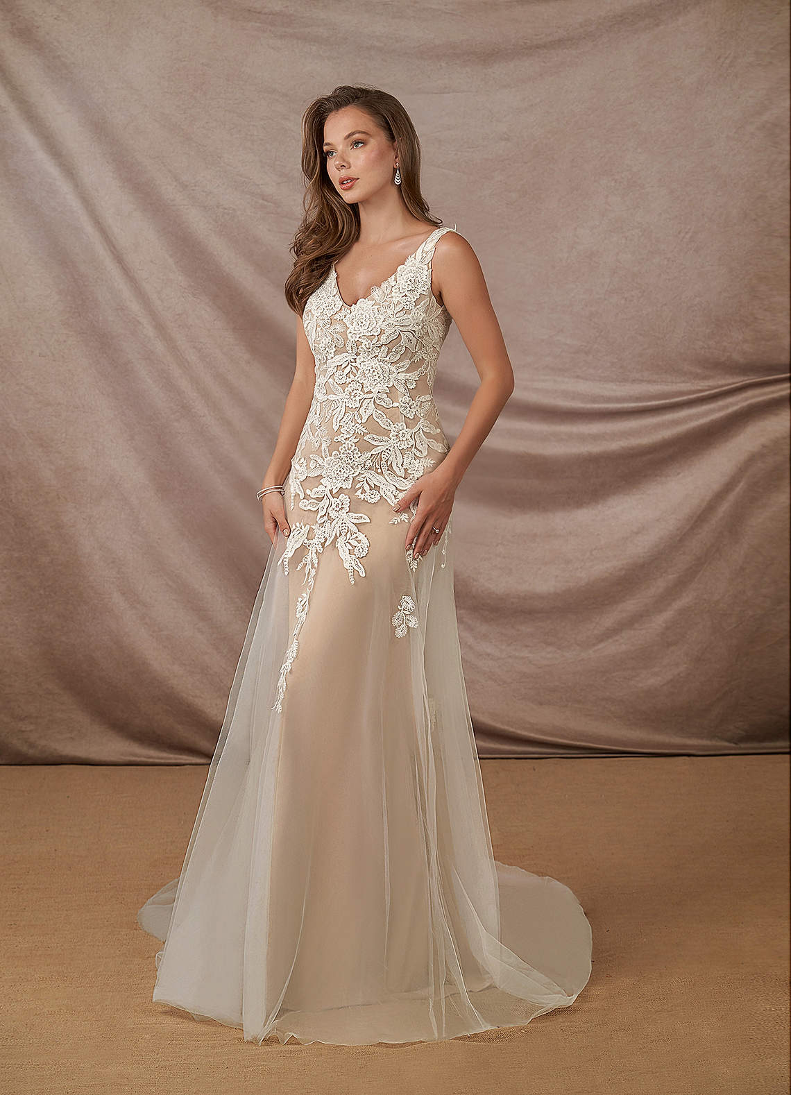 Diamond White Nude Sheath Sequins Tulle Dress