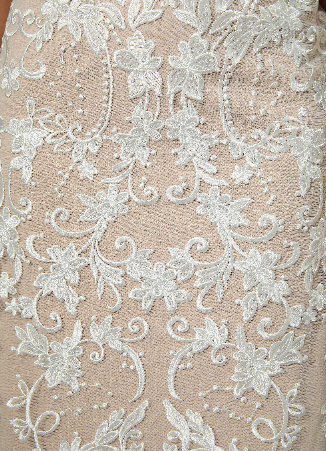 Diamond White Champagne Sheath V-Neck Sequins Lace Dress