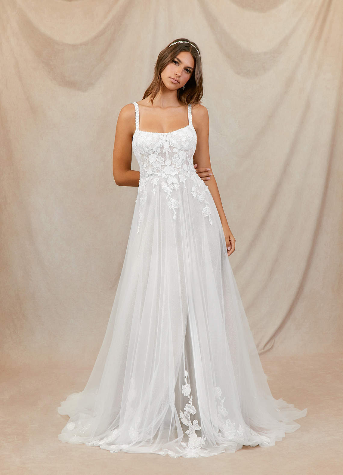 Diamond White A-Line Scoop Tulle Dress