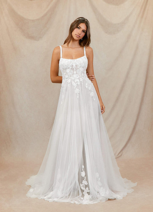 Diamond White A-Line Scoop Tulle Dress