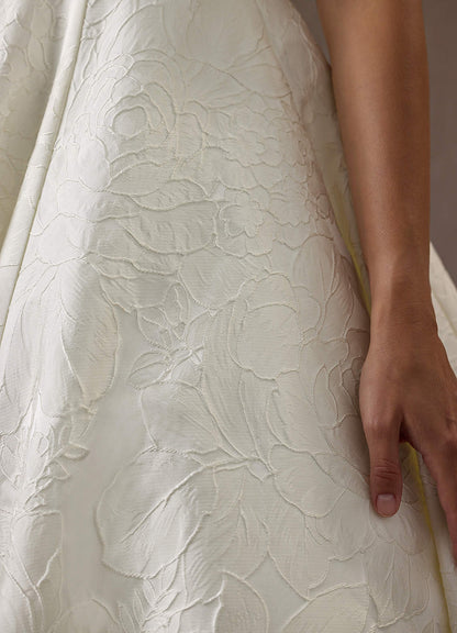 Antique White Ball-Gown with Pockets Floral Jacquard Dress