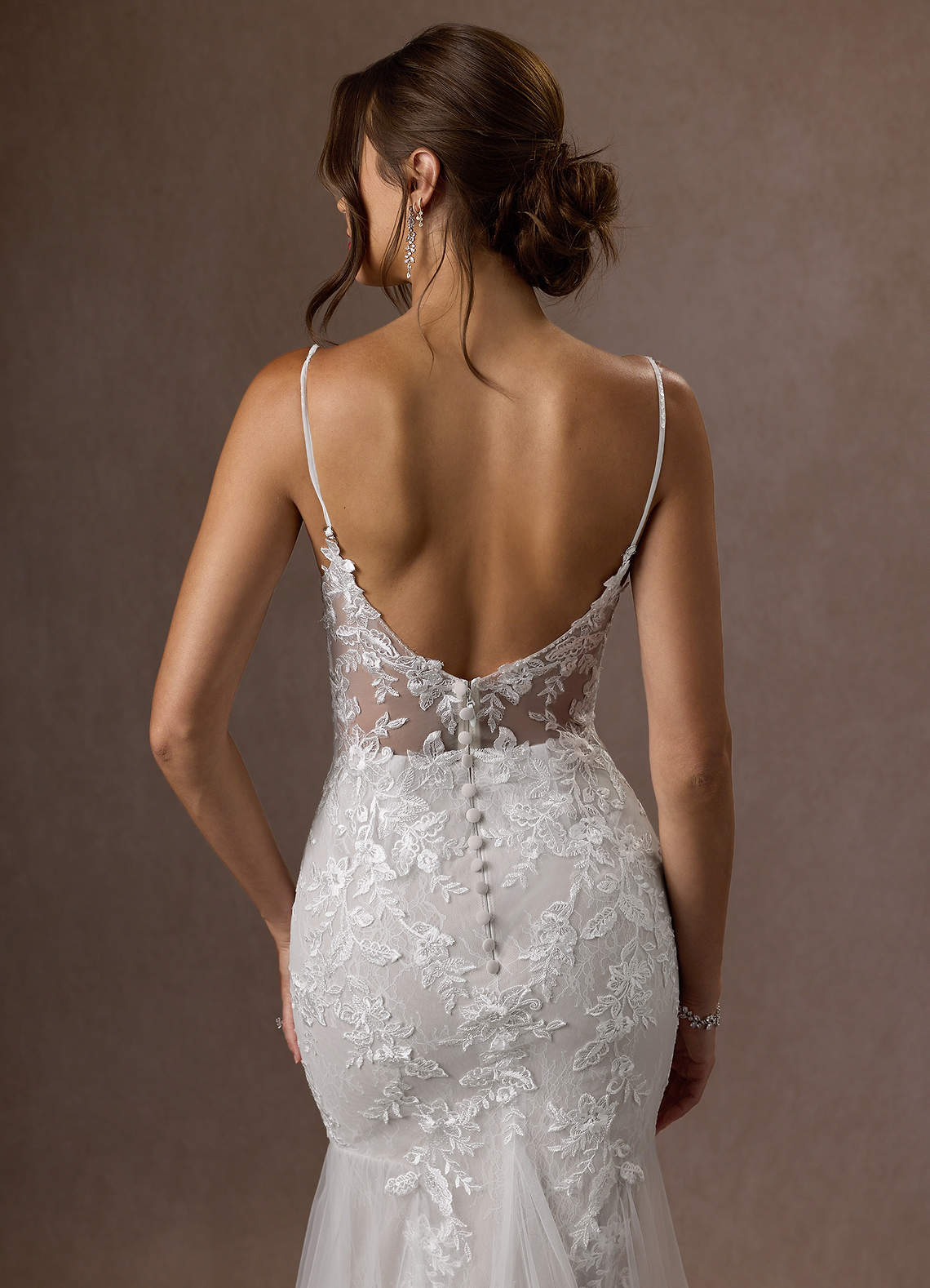 Diamond White Mermaid V-Neck Sequins Tulle Dress
