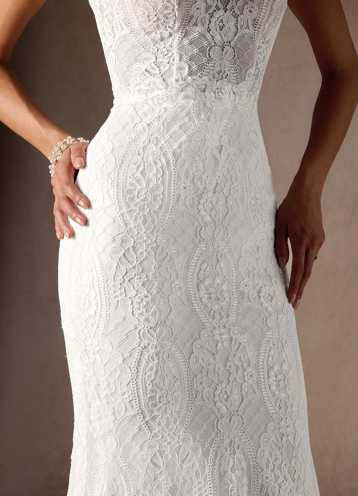 Diamond White Mermaid Lace Dress