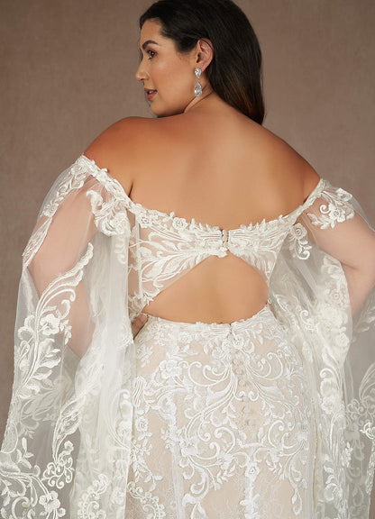 Diamond White Champagne Mermaid V-Neck Sequins Lace Dress