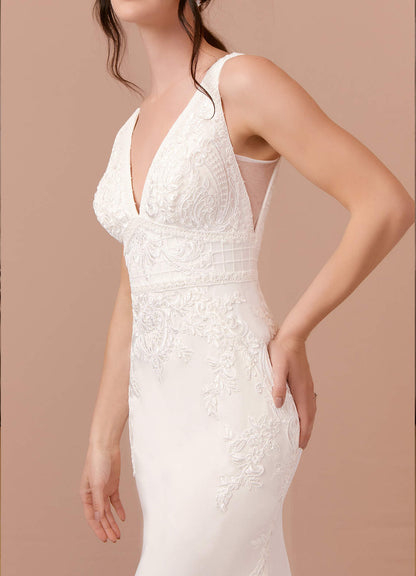 Diamond White Mermaid Lace Satin Dress