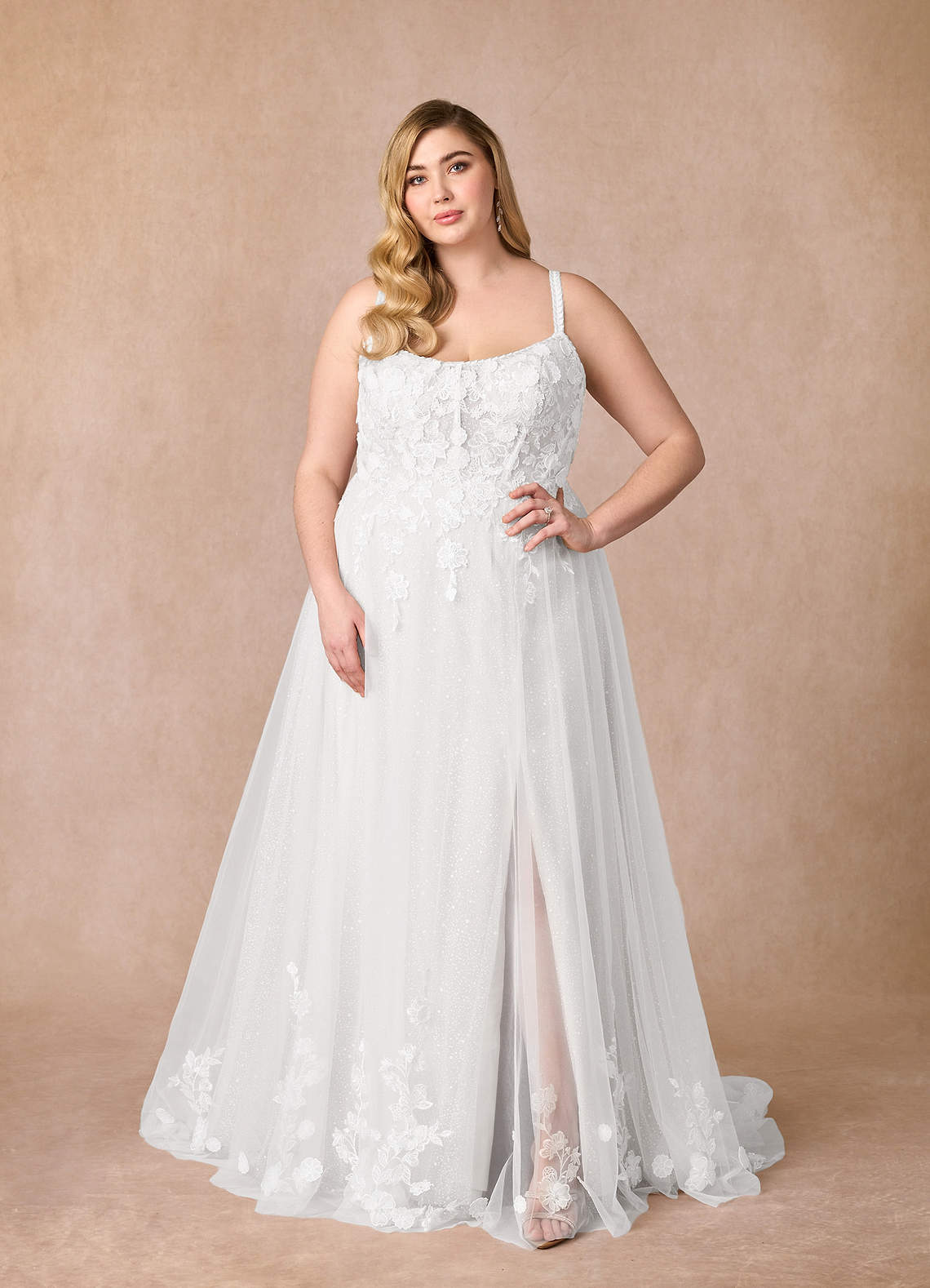 Diamond White A-Line Scoop Tulle Dress