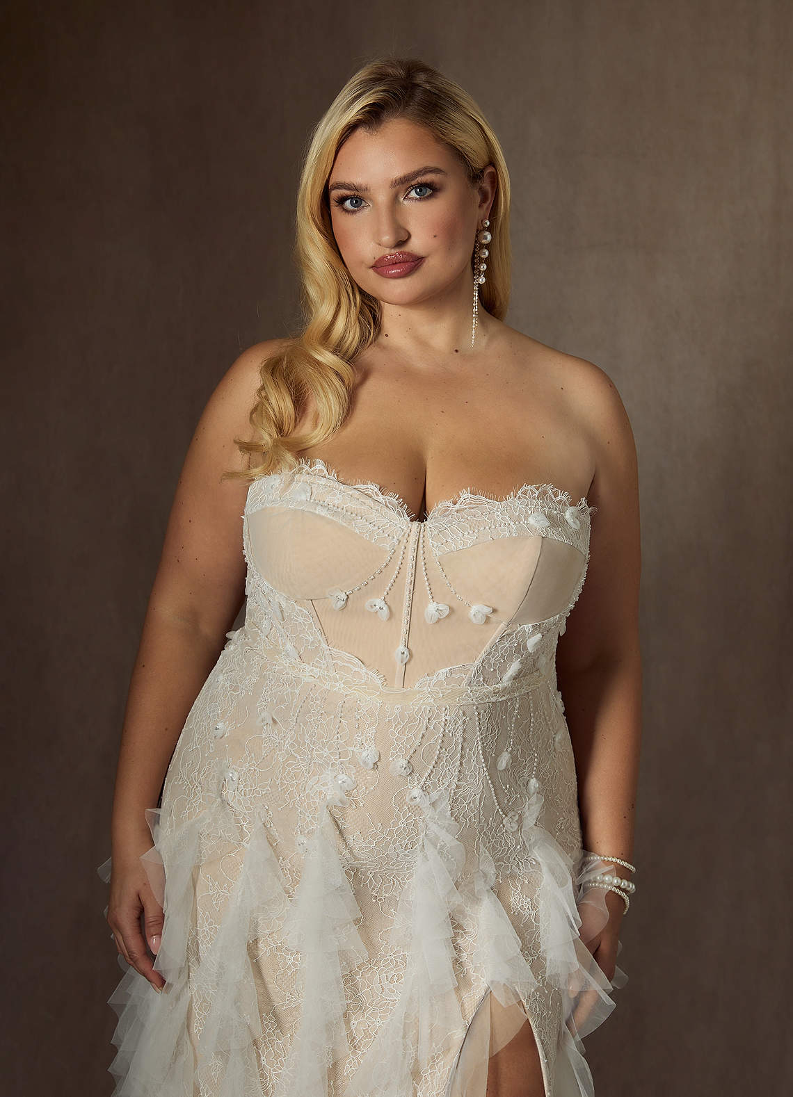 Diamond White Champagne Sheath Sequins Tulle Dress