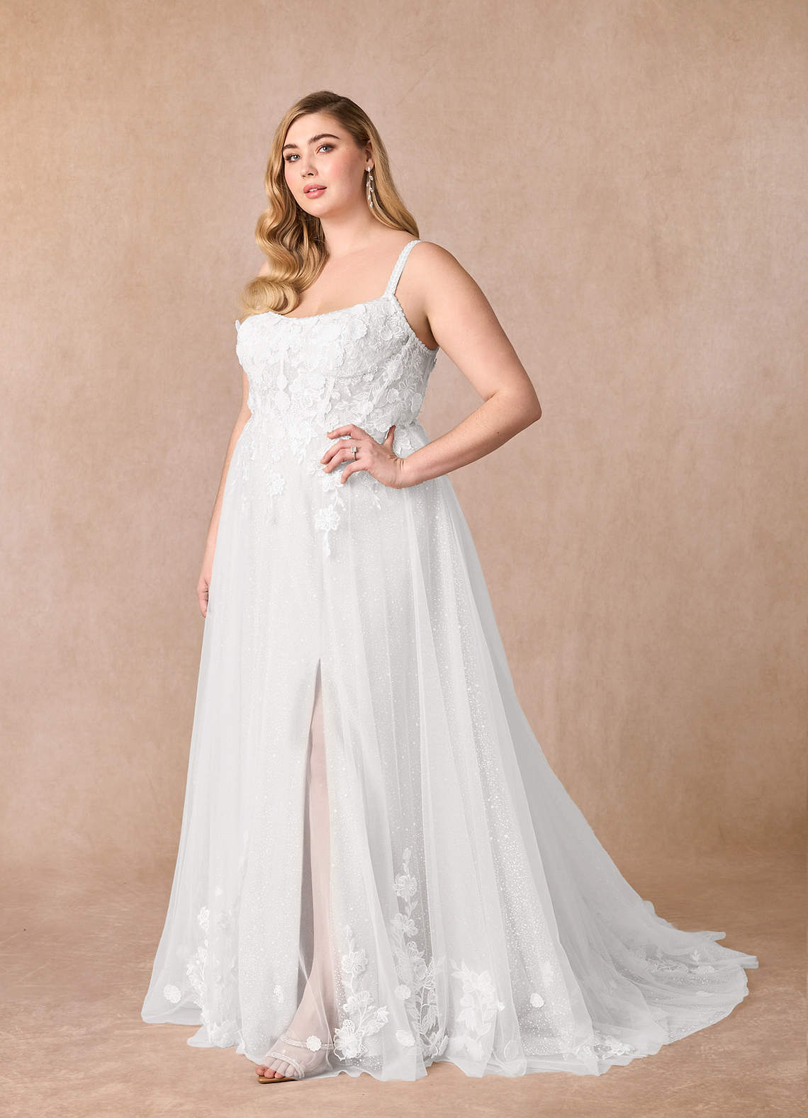 Diamond White A-Line Scoop Tulle Dress