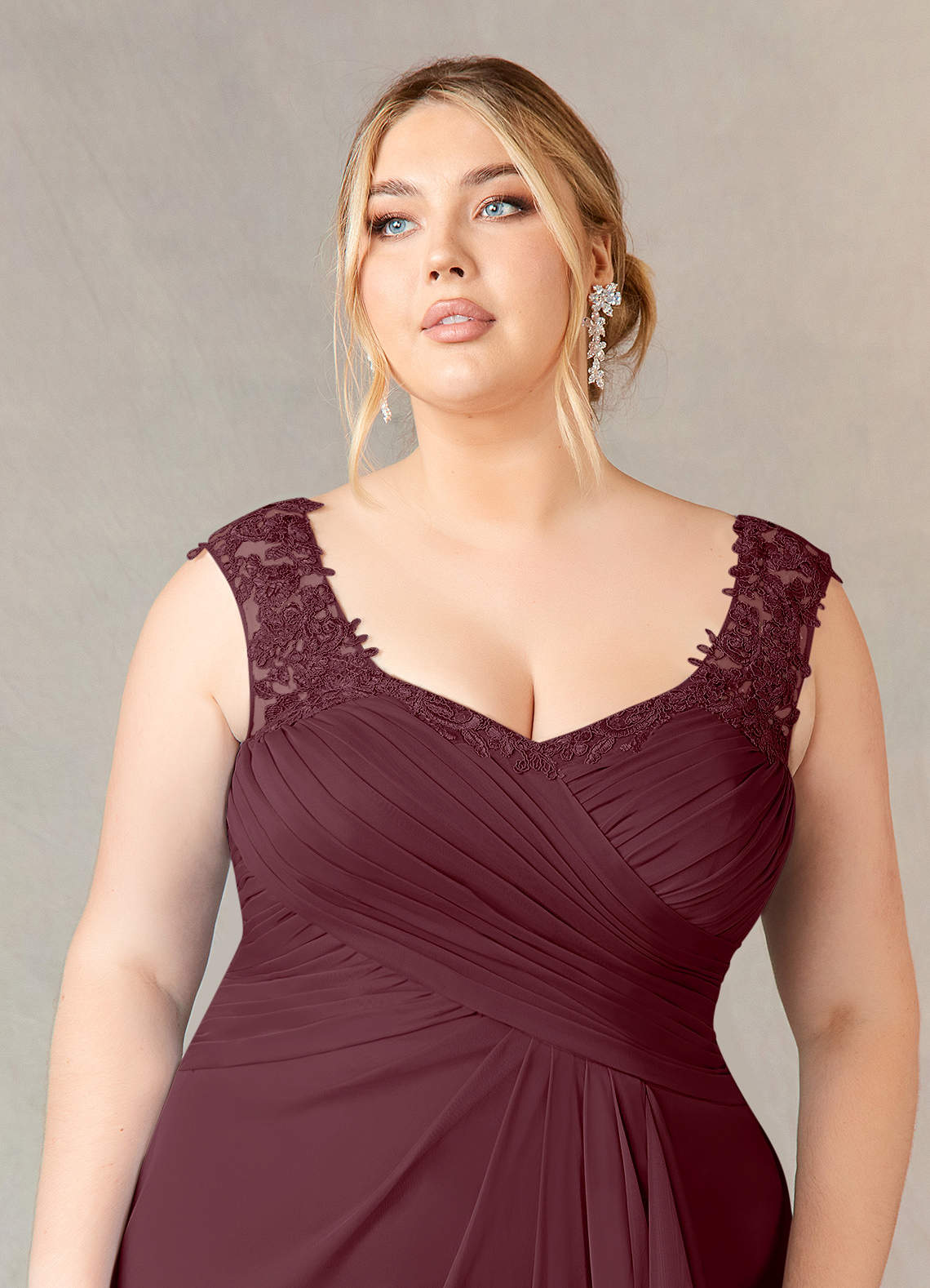Cabernet A-Line Sweetheart Neckline Pleated Mesh Dress