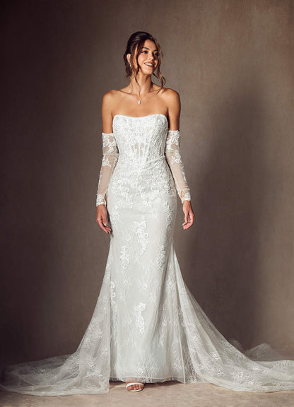Diamond White Mermaid Strapless Lace Dress