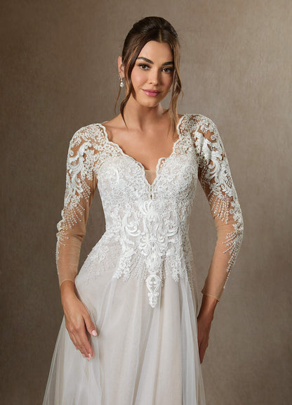 Diamond White A-Line V-Neck Sequins Tulle Dress