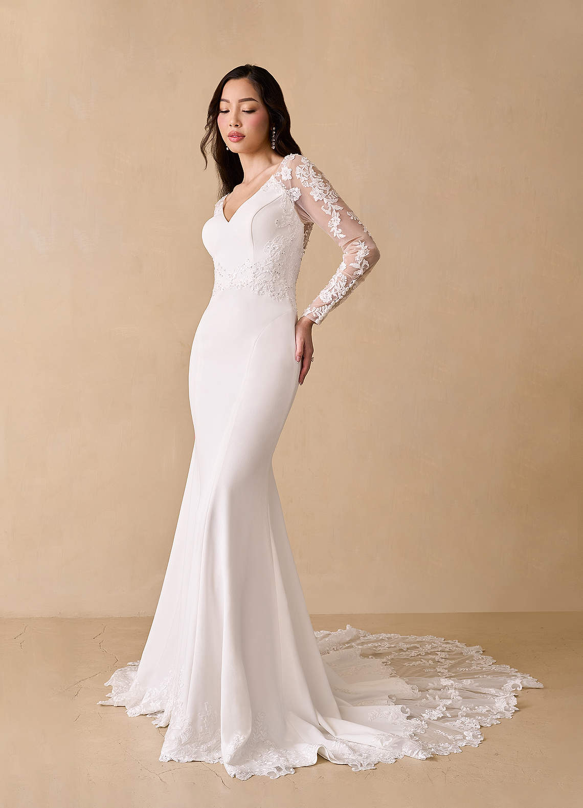 Diamond White Mermaid V-Neck Sequins Stretch Crepe Dress