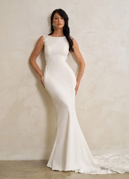 Diamond White Mermaid Scoop Sequins Stretch Crepe Dress
