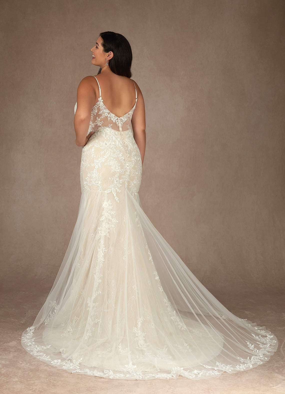 Diamond White Mermaid V-Neck Sequins Tulle Dress