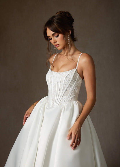 Diamond White Ball-Gown Strapless Lace Dress