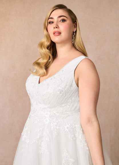 Diamond White A-Line V-Neck Sequins Tulle Dress