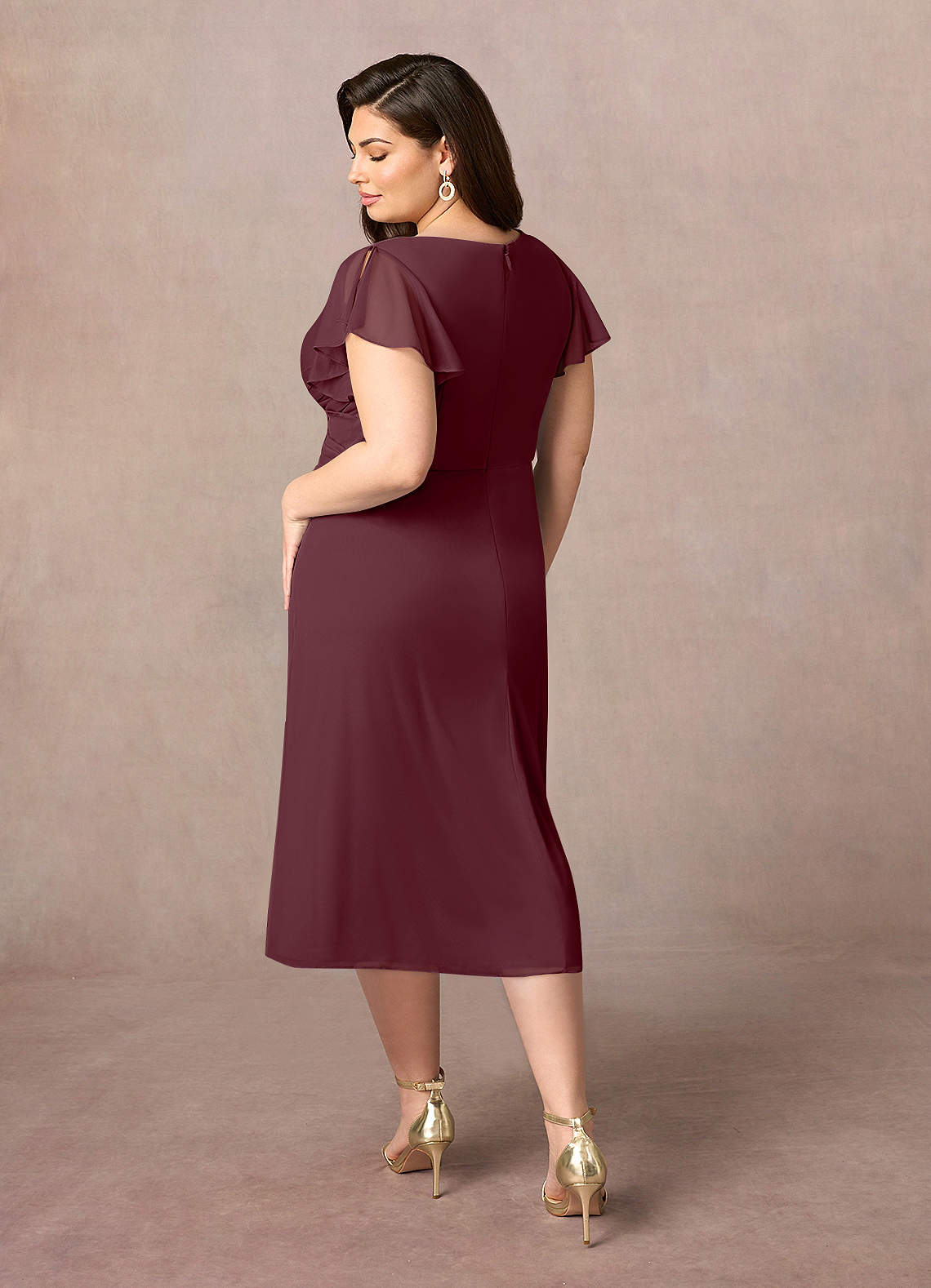 Cabernet A-Line V-Neck Pleated Mesh Dress