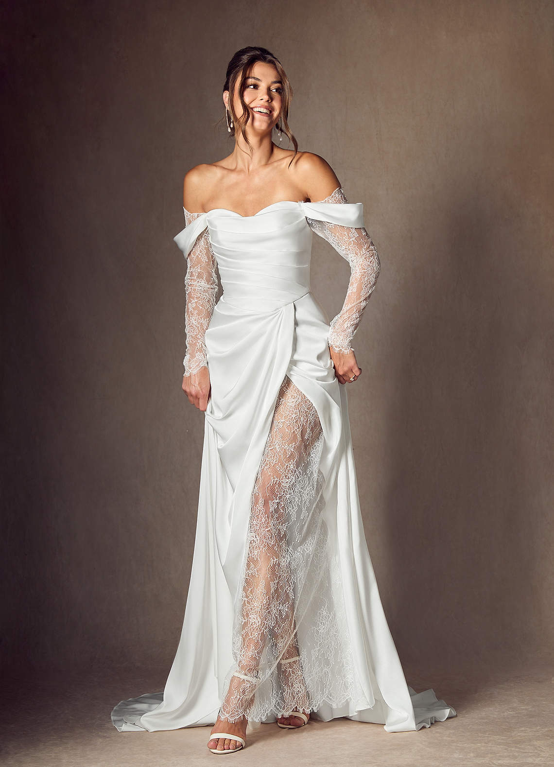 Diamond White A-Line Sweetheart Neckline Lace Dress