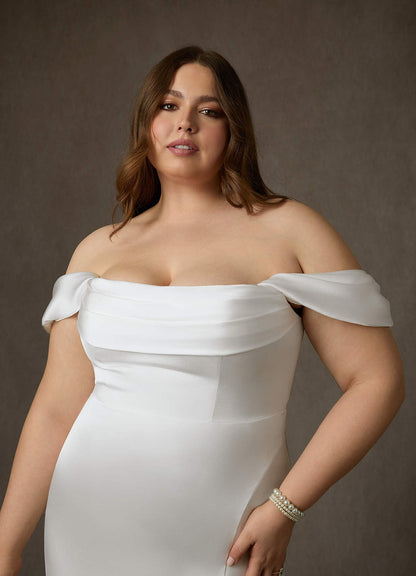 Diamond White Sheath Side Slit Stretch Satin Dress