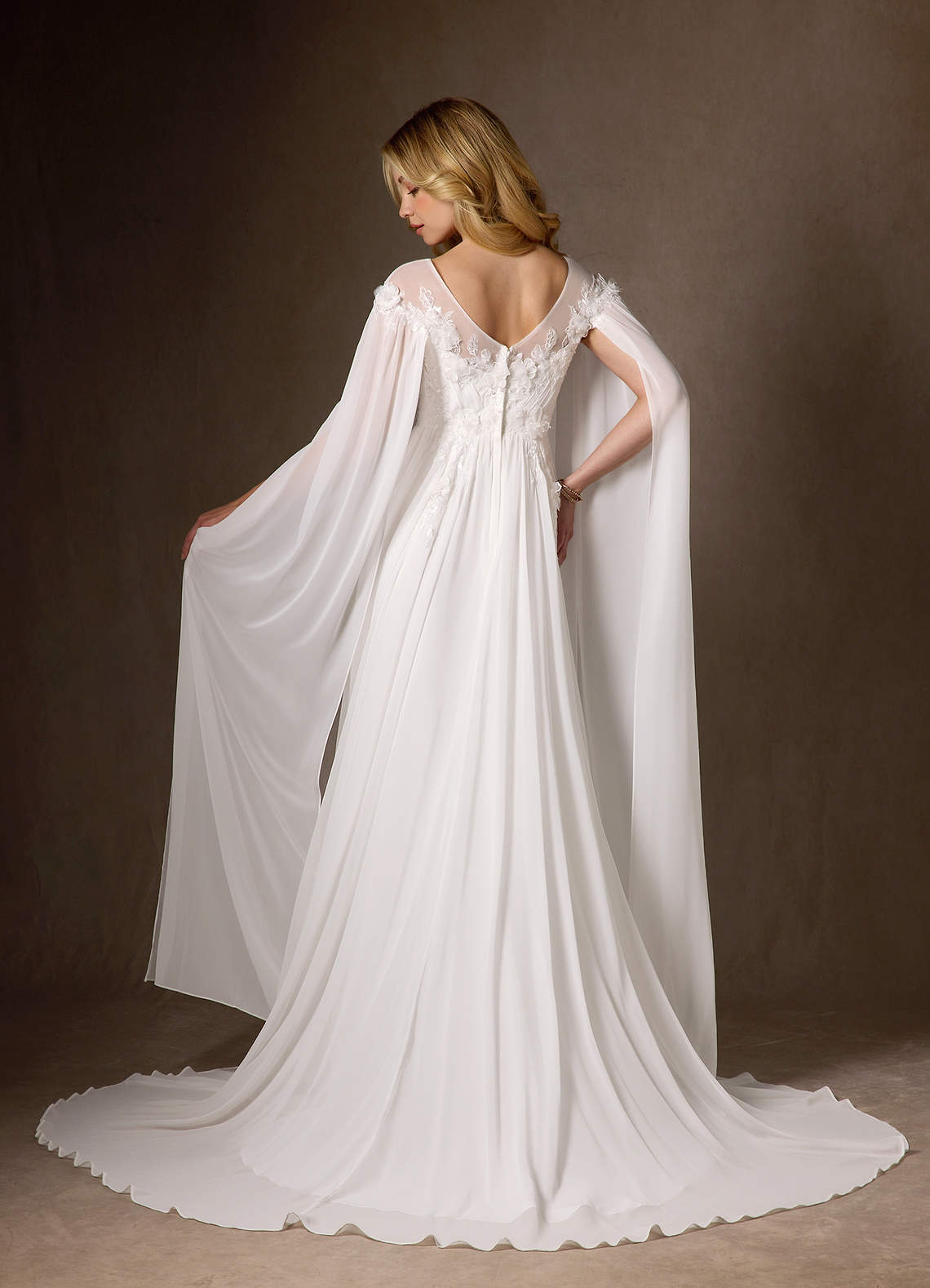 Diamond White A-Line Scoop Chiffon Dress