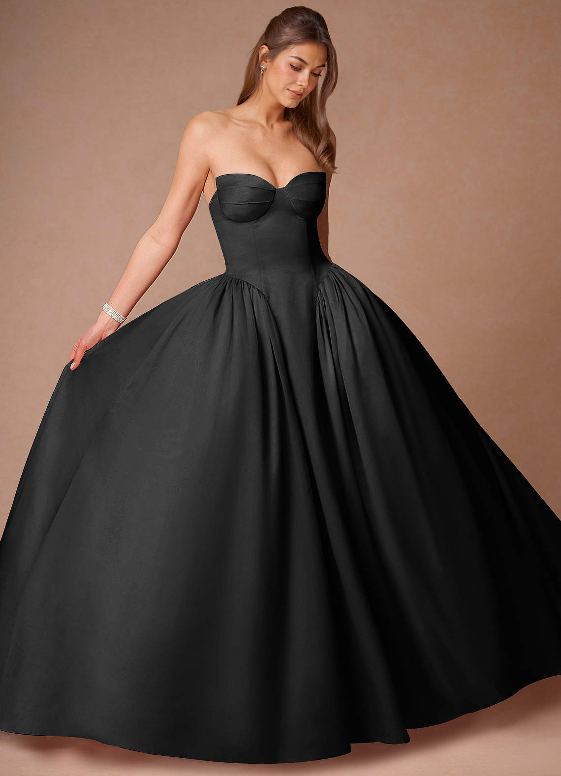 Relana Black Sleeveless Bandeau Ballgown