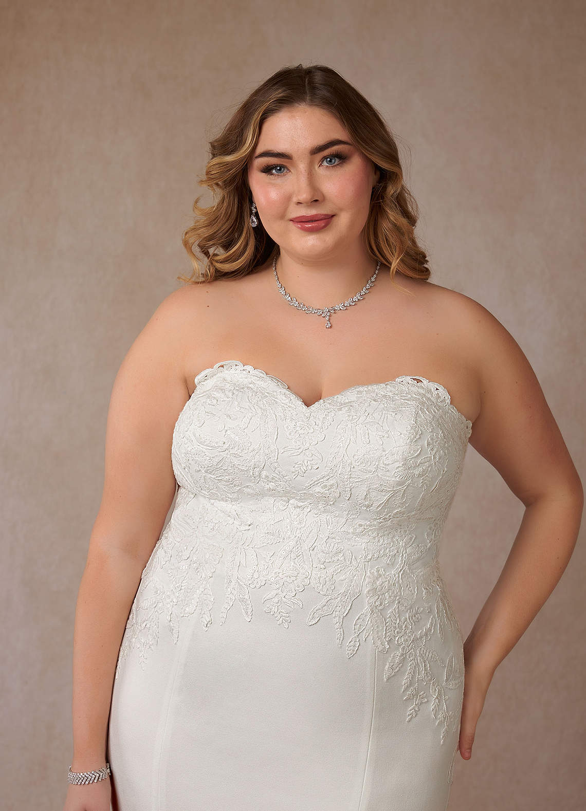 Diamond White Mermaid Sequins Stretch Crepe Dress