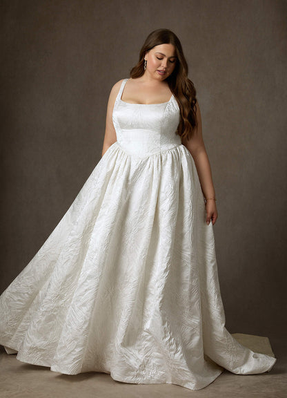 Diamond White Ball-Gown with Pockets Floral Jacquard Dress