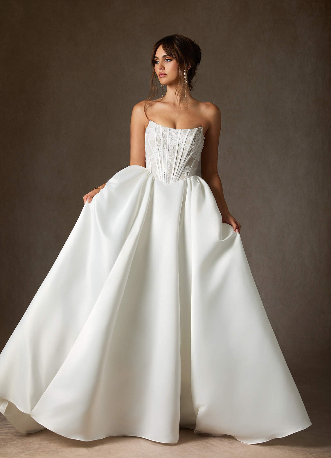 Diamond White Ball-Gown Strapless Lace Dress
