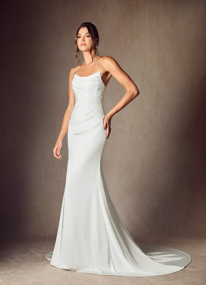 Diamond White Mermaid Strapless Crepe Back Satin Dress