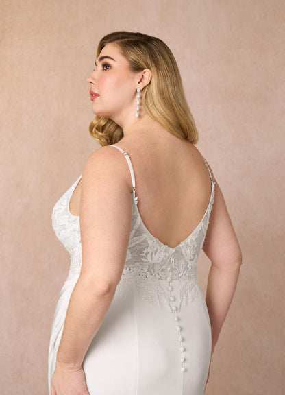 Diamond White Mermaid V-Neck lace Crepe Back Satin Dress