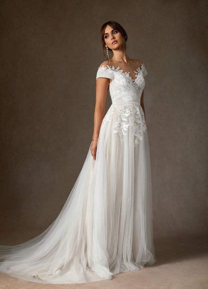 Diamond White A-Line Illusion Off-The-Shouler Lace Tulle Dress