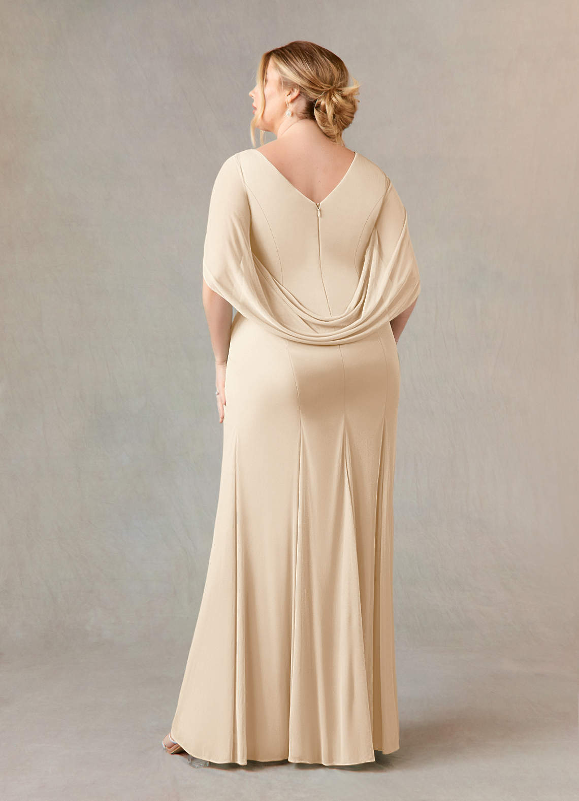 Champagne Mermaid Scoop Pleated Mesh Dress