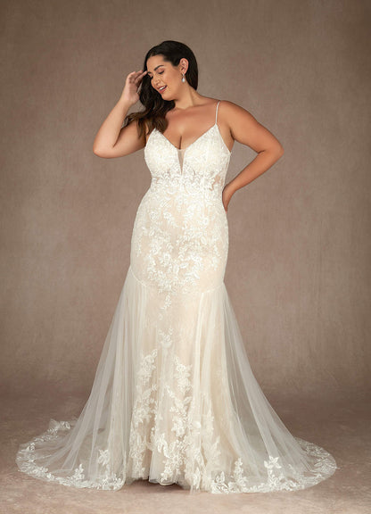 Diamond White Mermaid V-Neck Sequins Tulle Dress