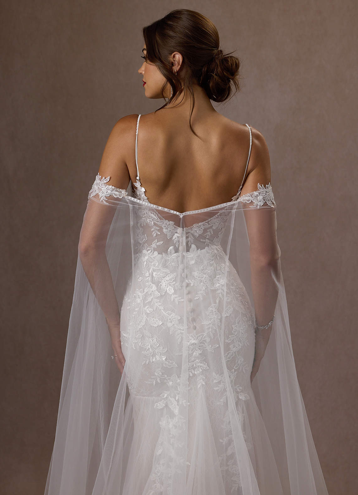 Diamond White Mermaid V-Neck Sequins Tulle Dress