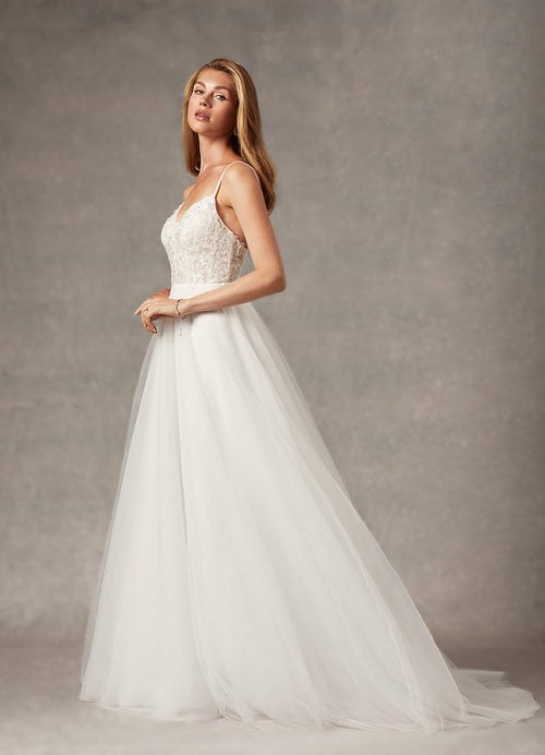 Diamond White A-Line V-Neck Sequins Tulle Dress
