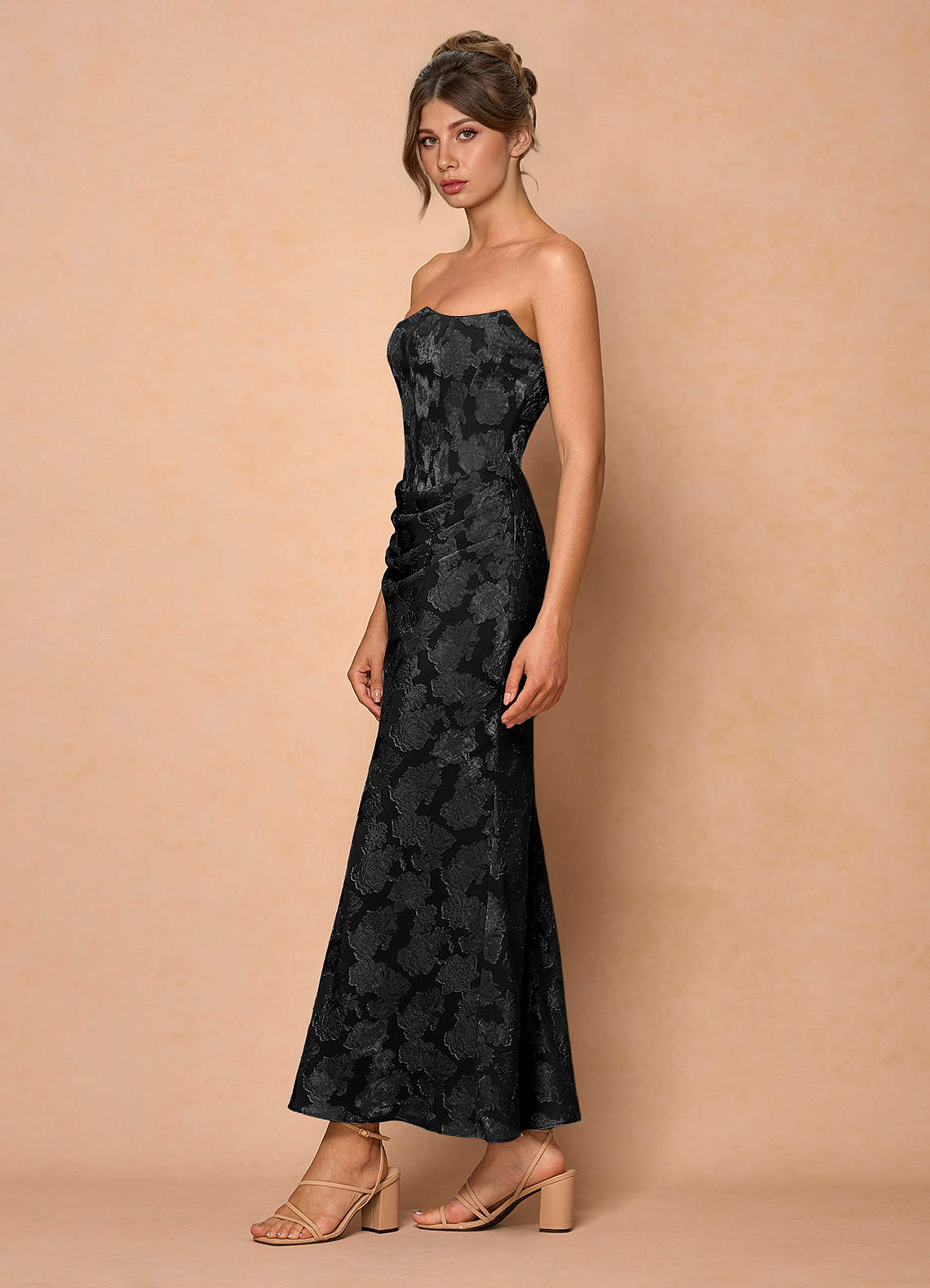 Ezrena Black Maxi Dress